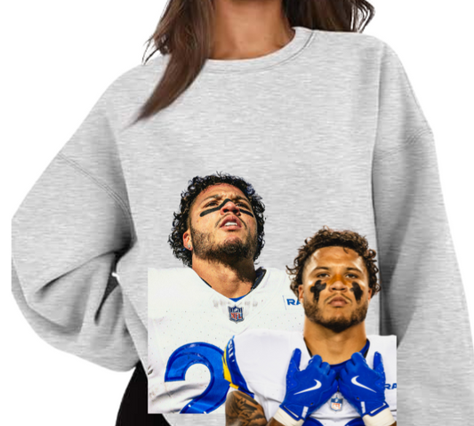 TAPESTRY TEASE CREWNECK